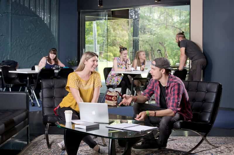 SAE_AUS_Image_BYR_Students_Studying_in_Common_Area SAE students